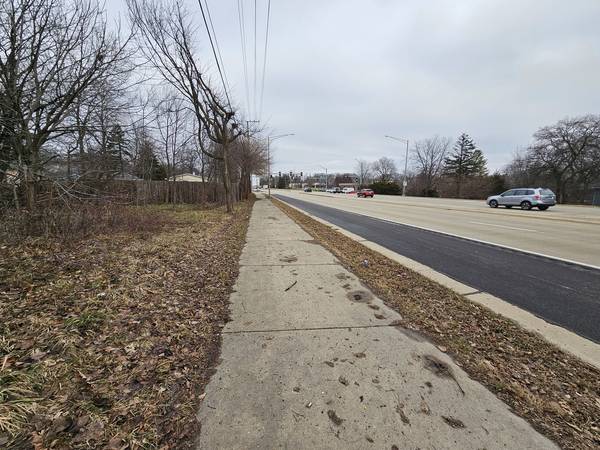 000 Averill CIR, Geneva, IL 60134