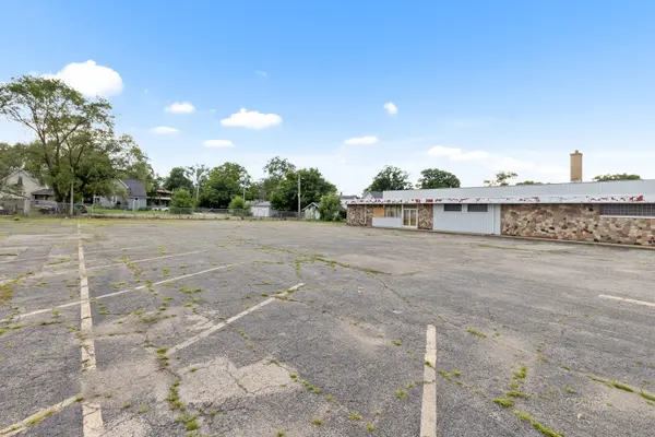 2111 11TH ST, Rockford, IL 61104