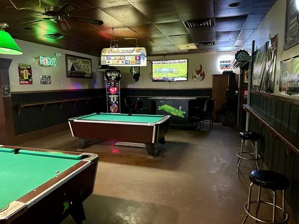 156 E Lincoln HWY, Dekalb, IL 60115