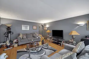 8142-8146 S Maryland AVE, Chicago, IL 60619