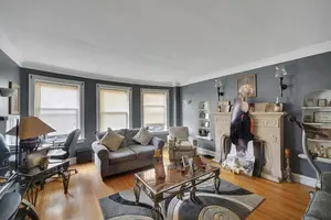 8142-8146 S Maryland AVE, Chicago, IL 60619