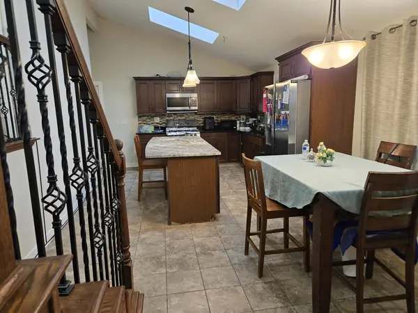 3303 E Exchange ST, Crete, IL 60417