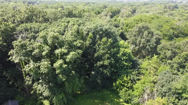 35W247 FOX RIVER DR, St. Charles, IL 60174