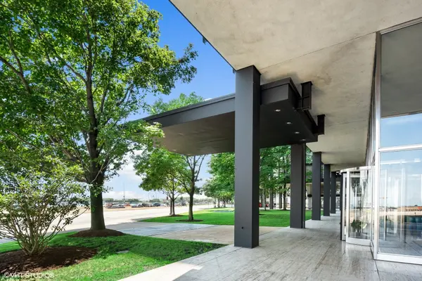 880 N LAKE SHORE DR #14H, Chicago, IL 60611