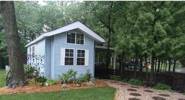 2795 E 28th Lot 319 RD, Seneca, IL 61360