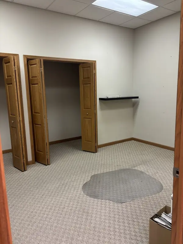 613 1st ST #107, Lasalle, IL 61301