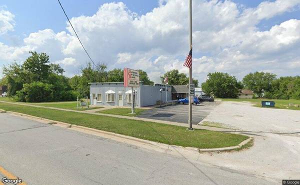 135 E Main ST, Glenwood, IL 60425
