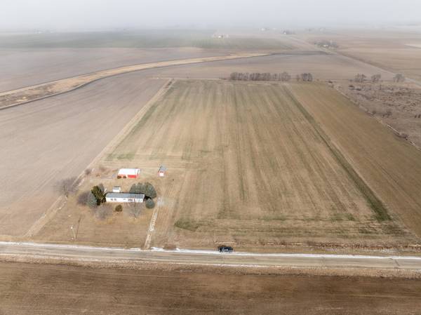00 Lomax RD, Prophetstown, IL 61277