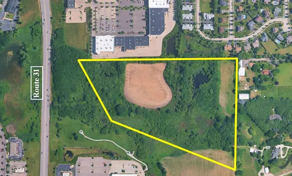 2212 N Richmond RD, Mchenry, IL 60051