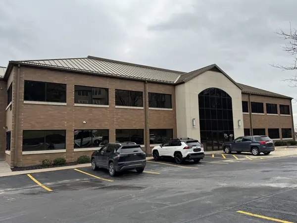 7017 John Deere Pkwy #A-B, Moline, IL 61265