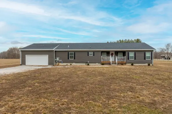 13310 E Idlewood RD, Mt Vernon, IL 62864