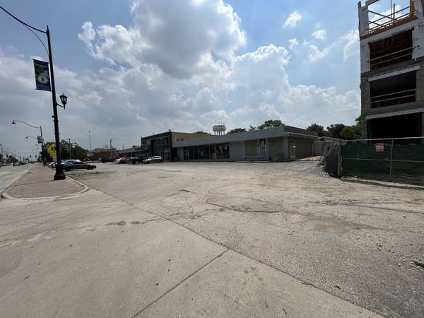 718 W Irving Park RD #718-A, Bensenville, IL 60106