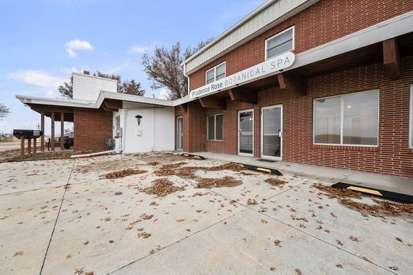 102 Townsedge RD #201, Kewanee, IL 61443