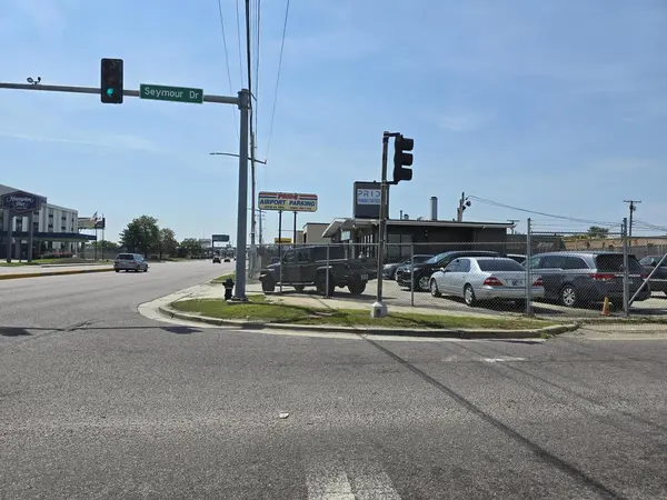 3950 N Mannheim RD, Franklin Park, IL 60131