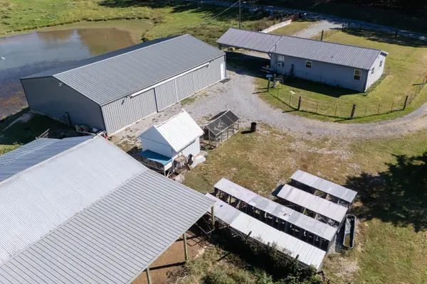 104 E Boundary RD, Creal Springs, IL 62922