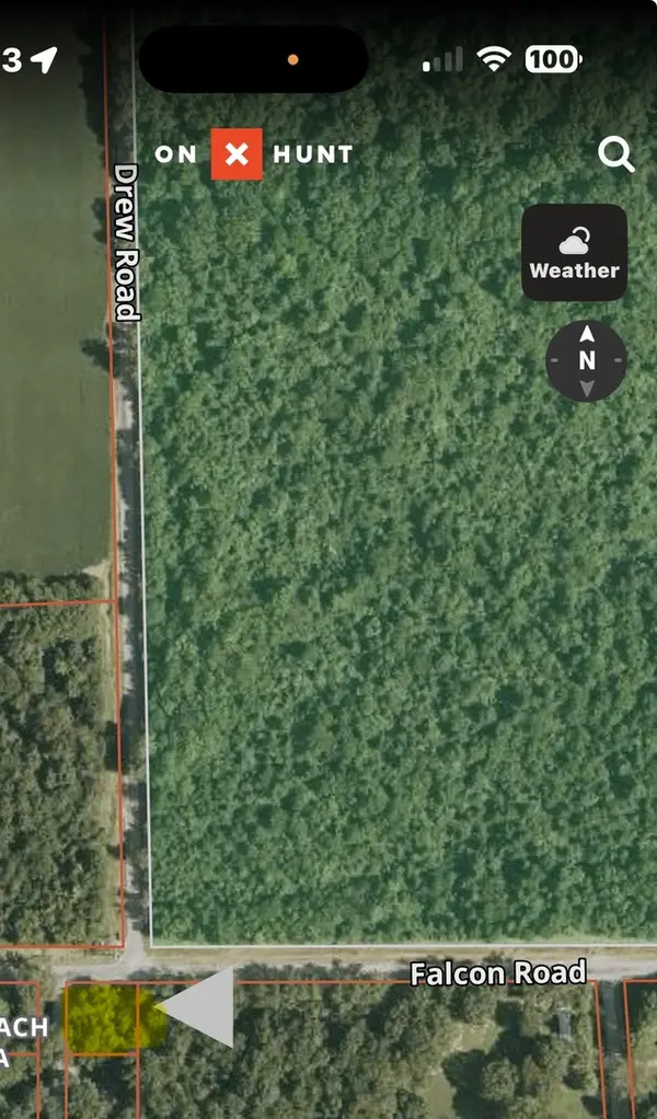 001 Drew RD, Carbondale, IL 62902