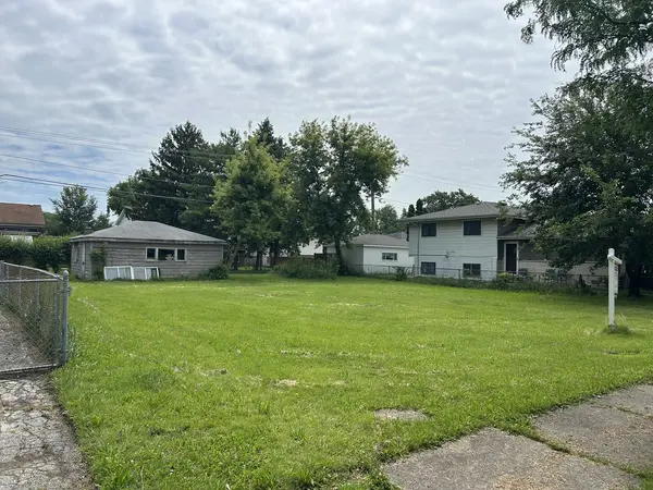 4223 Elm AVE, Lyons, IL 60534