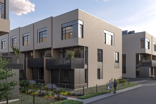 2235 W Oakdale AVE #33-D, Chicago, IL 60618