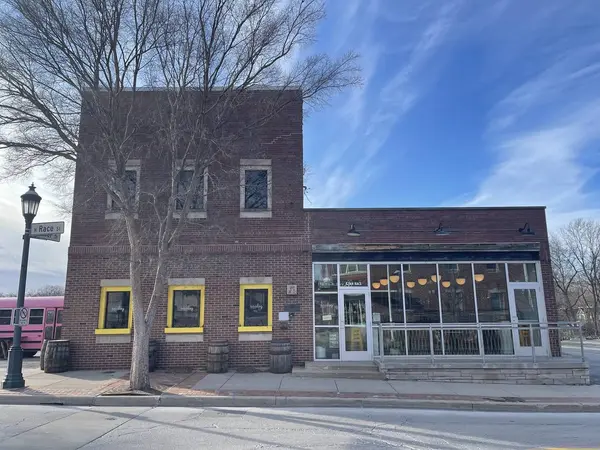 129 N Race ST, Urbana, IL 61801