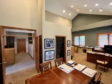 460 Briargate DR #500, South Elgin, IL 60177