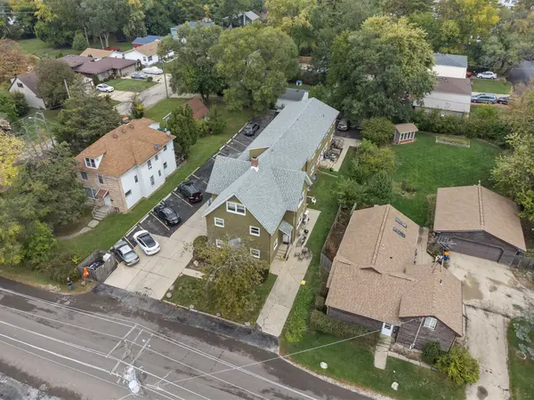 304 Hankes AVE, Aurora, IL 60505