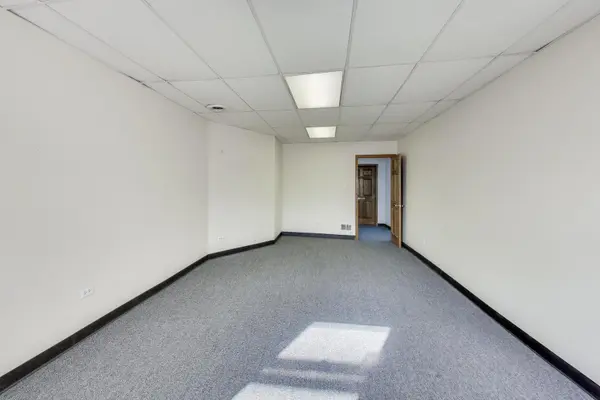 7401 Madison ST #4, Forest Park, IL 60130