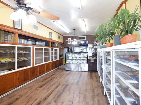 4242 S Archer AVE, Chicago, IL 60632