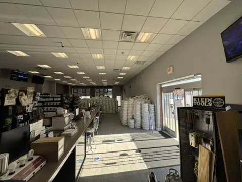 4150 N Kedzie AVE, Chicago, IL 60618