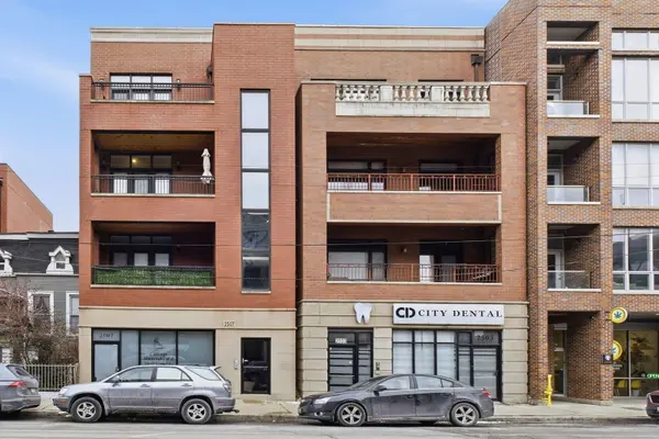 2507 N Halsted ST, Chicago, IL 60614
