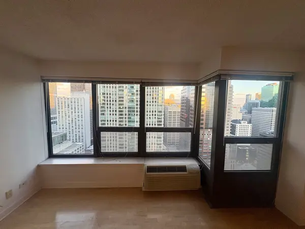 30 E Huron ST #3601, Chicago, IL 60611