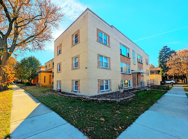300 S Austin BLVD #G, Oak Park, IL 60304