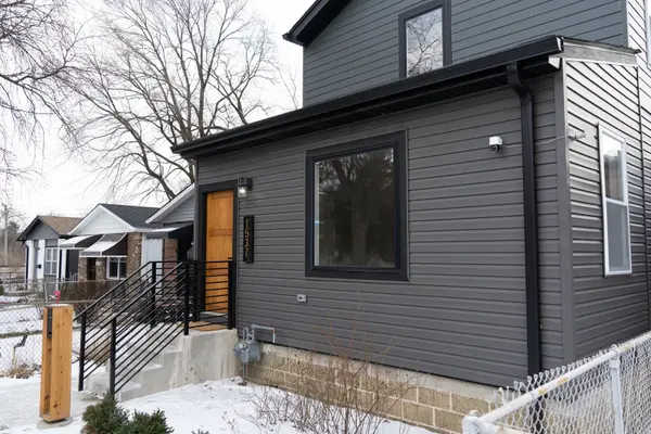 1537 W 110th ST, Chicago, IL 60643
