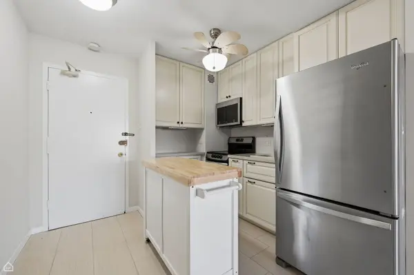 2909 N SHERIDAN RD #605, Chicago, IL 60657