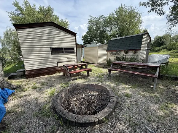 22-46 Woodhaven Lakes, Sublette, IL 61367