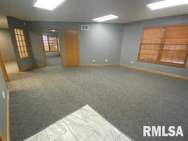 4720 38TH AVE #2, Moline, IL 61265