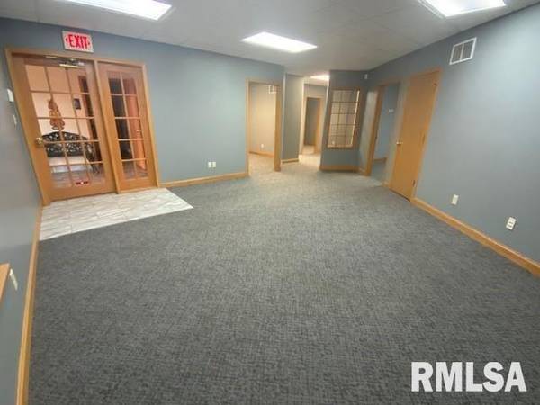 4720 38TH AVE #2, Moline, IL 61265