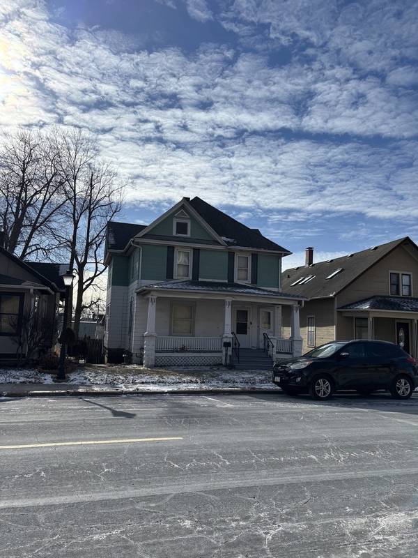 2229 12th ST E, Davenport, IA 52803