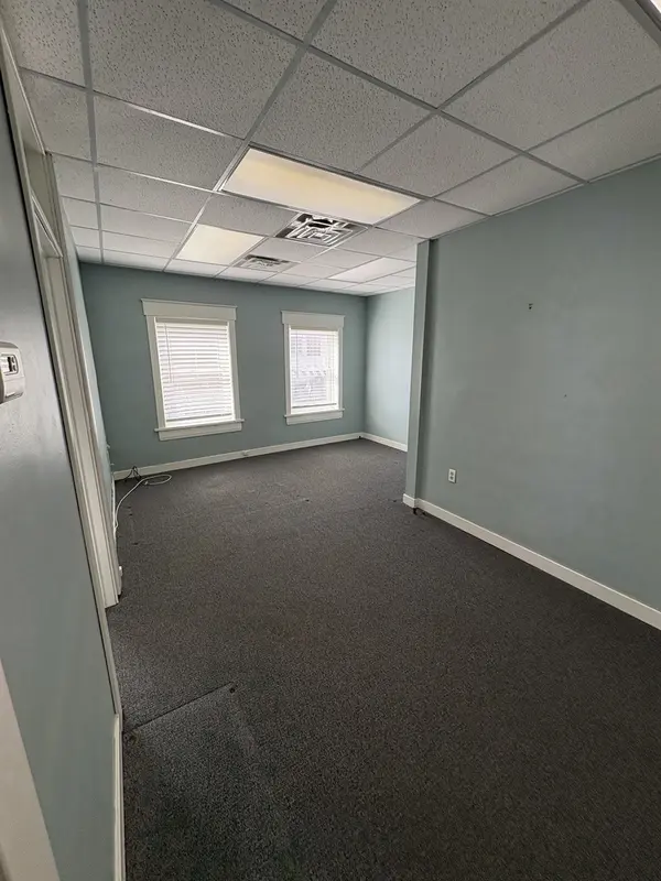 5121 Main ST, Downers Grove, IL 60515
