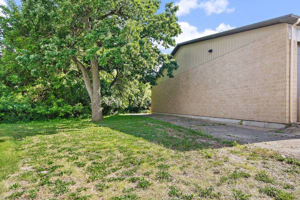 303 Elgin AVE, Elgin, IL 60120