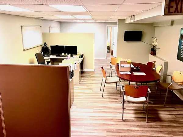 1645 Irving Park RD #202, Hanover Park, IL 60133