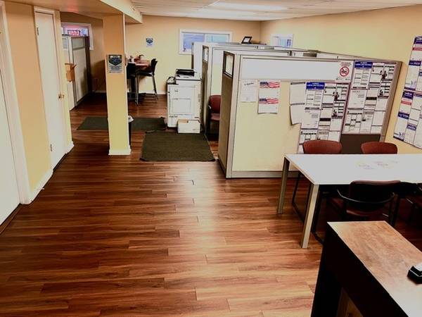 1645 Irving Park RD #203, Hanover Park, IL 60133