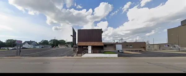 313 W Madison ST, Springfield, IL 62702