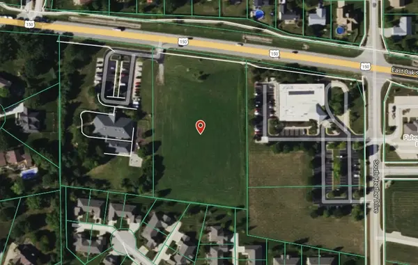 1405 E Oak ST, Mahomet, IL 61853