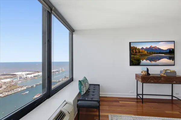 155 N Harbor DR #5407, Chicago, IL 60601