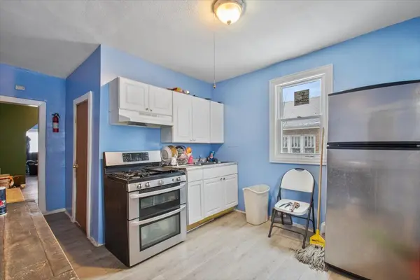 6027 S Loomis BLVD, Chicago, IL 60636