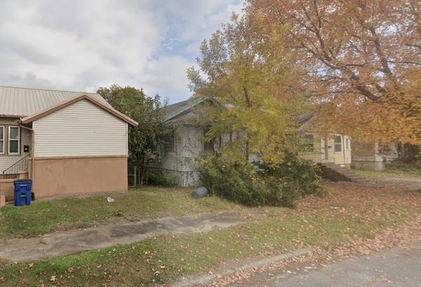 3712 Highland AVE, Cairo, IL 62914