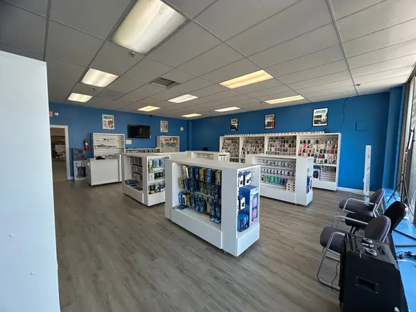 383 E North AVE, Villa Park, IL 60181