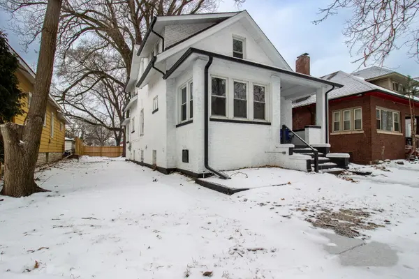 678 Douglas AVE, Calumet City, IL 60409