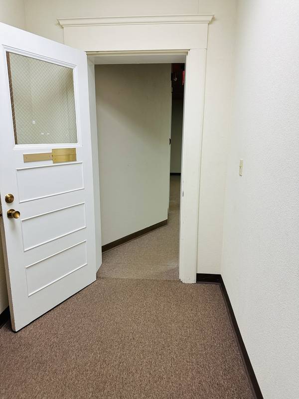 773 W Lincoln BLVD #301, Freeport, IL 61032