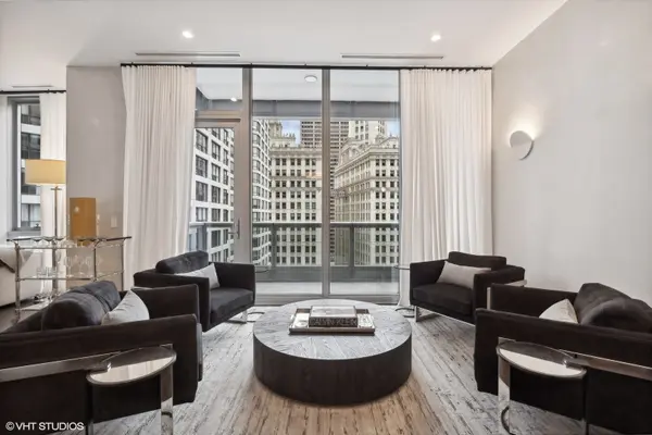 403 N Wabash AVE #12B, Chicago, IL 60611